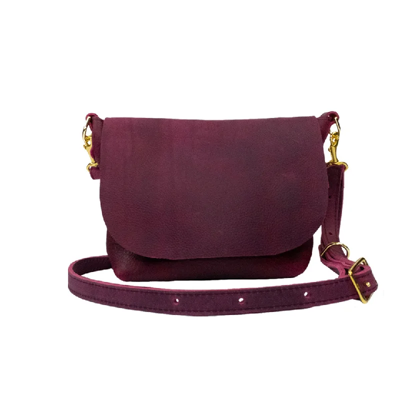 BURGUNDY ENVELOPE CROSSBODY